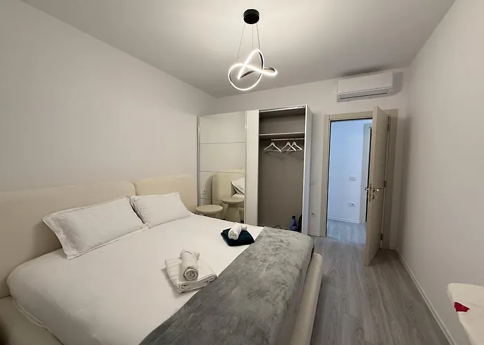 Apartament Modern 2br Near Ring & Main Road Access *