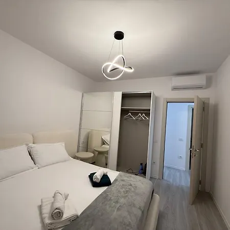 Ami Modern 2Br Apartment