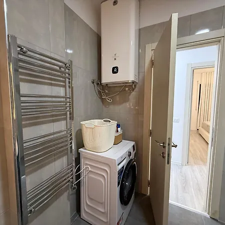 Ami Modern 2Br Apartment * Τίρανα