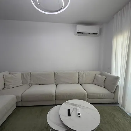 Ami Modern 2Br Apartment *