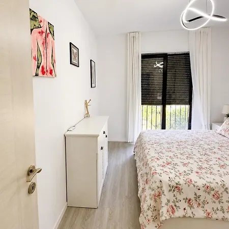 Daire Ami Modern 2br Tiran