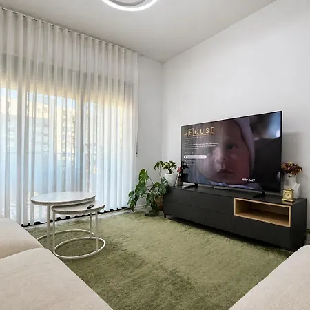 Lejlighed Ami Modern 2br